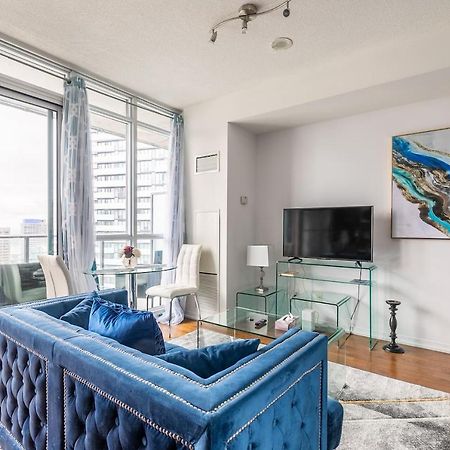 Gorgeous 1Br W/Parking Across The Scotiabank Arena Toronto Exterior foto
